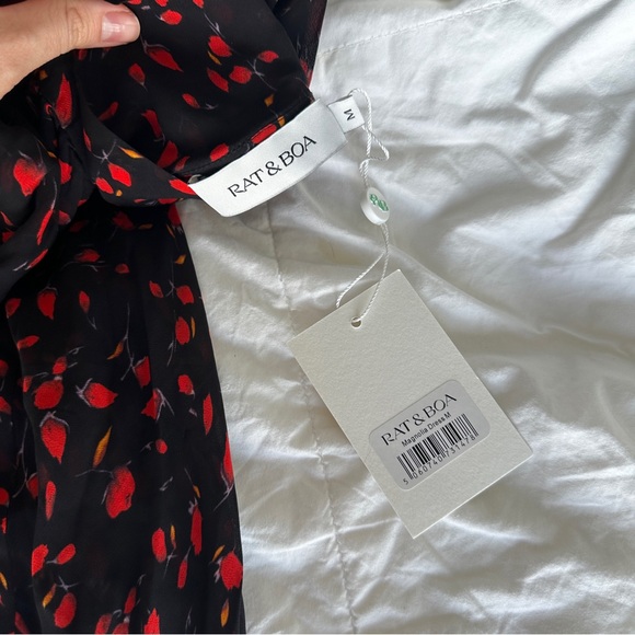 RAT & BOA Magnolia Floral Dress - Picture 7 of 7